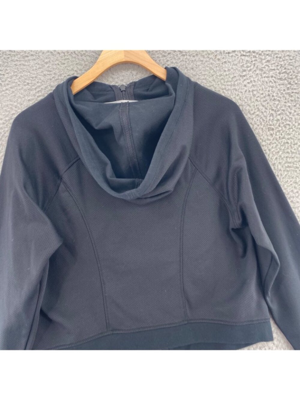 Athleta Jacket Womens Medium Black Swerve Pique Knit Cropped Hooded Long Sleeve* - Picture 4 of 11